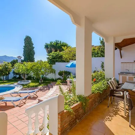 Angeles Nerja